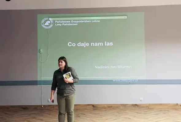 Dzień Chłopaka w MGOK – gofrowa uczta i przyrodnicza edukacja