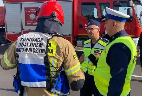 Służby ćwiczyły rozładowanie zatoru na S7 w powiecie ostródzkim