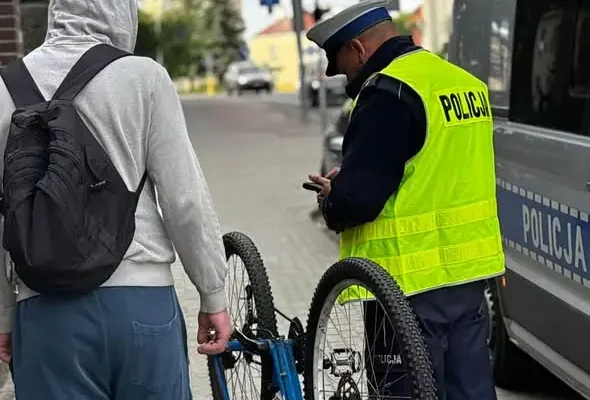 Ostródzcy policjanci podsumowali działania NURD: 78 kontroli, 37 mandatów, 3 nietrzeźwych rowerzystów